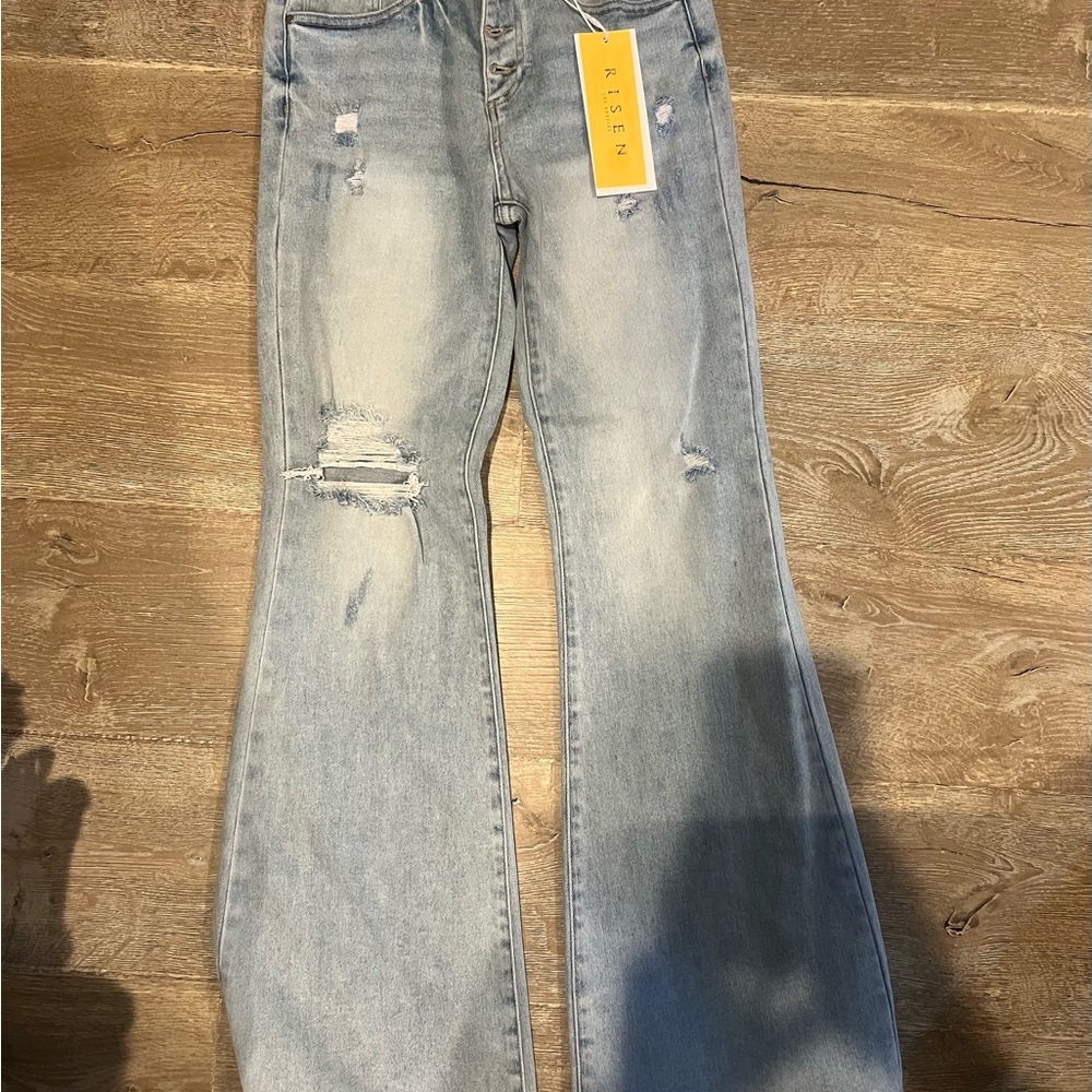 Risen High Waist Flare Jeans